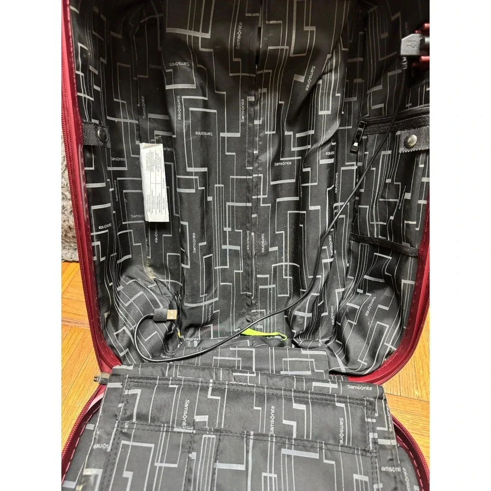 Samsonite Silhouette 16‎ Hardside Spinner Under-Seat Wheeled Luggage Burgundy